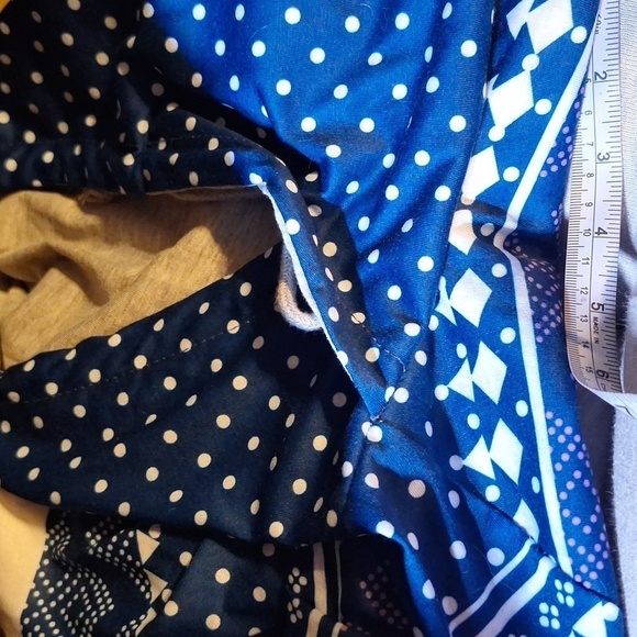 No brand thin hoodie size medium - Picture 7 of 7